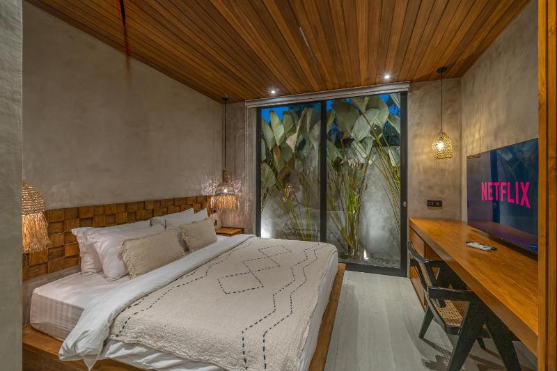 Veda - Sleek 2BR Canggu Oasis with Lush Tropical Vibes! - image 10