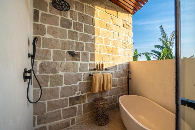 Villa StoneCastle Canggu - image 21