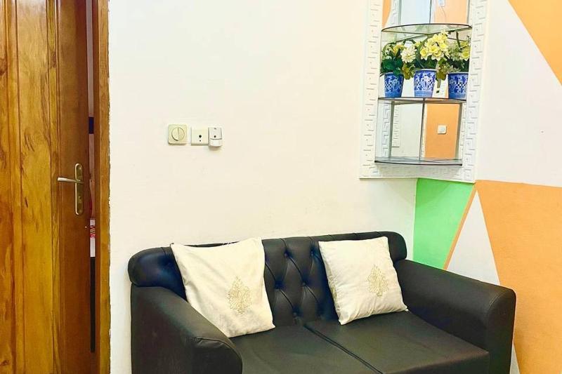 1 Bed Studio Sleeps 2 - Canal View Parking Wifi - image 11
