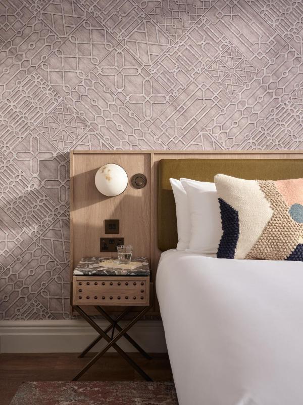 The Met Hotel Leeds - Newly Refurbished - image 4