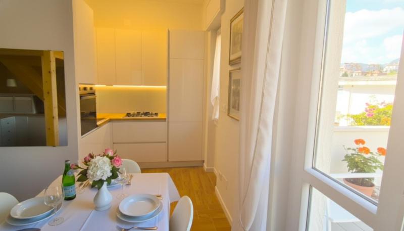 Attic Apartment Air Conditioning Fast WiFi - image 34