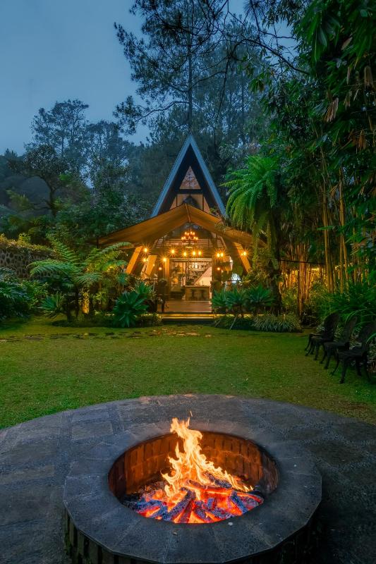 Intragama Villa - image 11