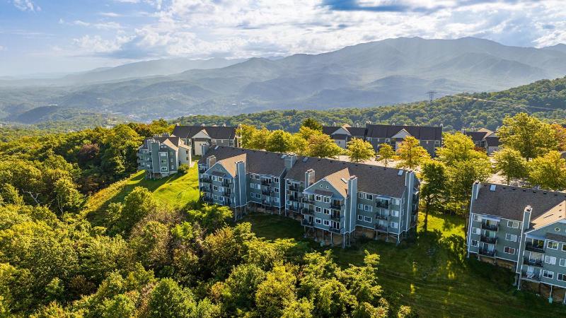 Smokies Summit View - image 12