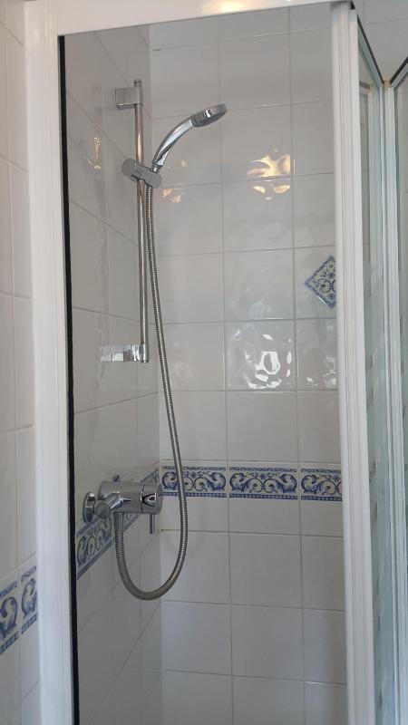 Double Room image 2