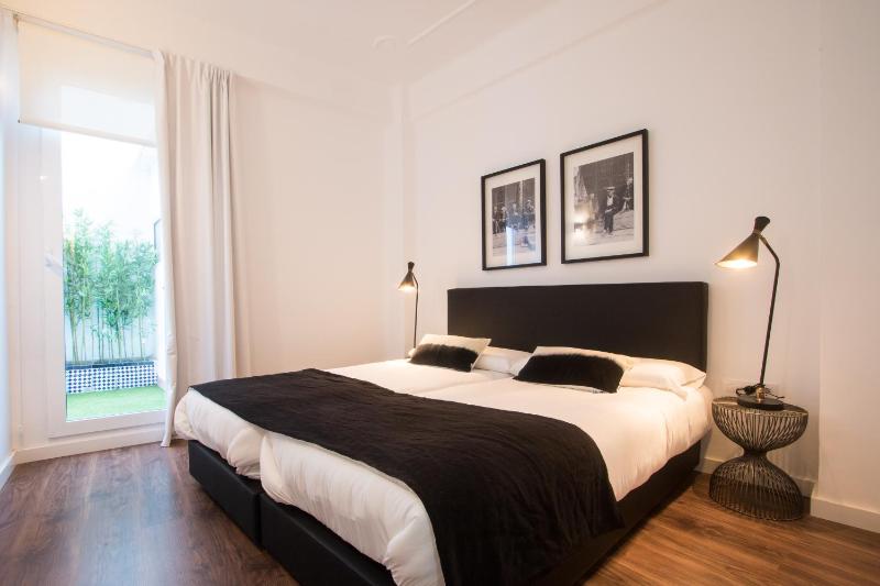 Superior Apartment image 4