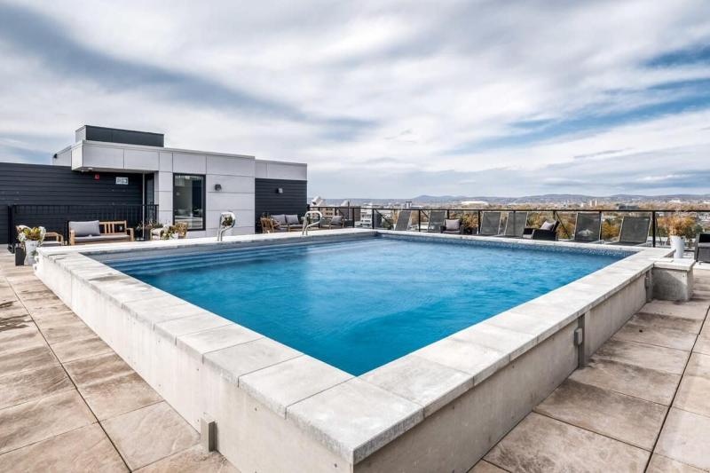 Appartement Luxe Incredible Sunset View Pool Parking Near Old Québec - image 9