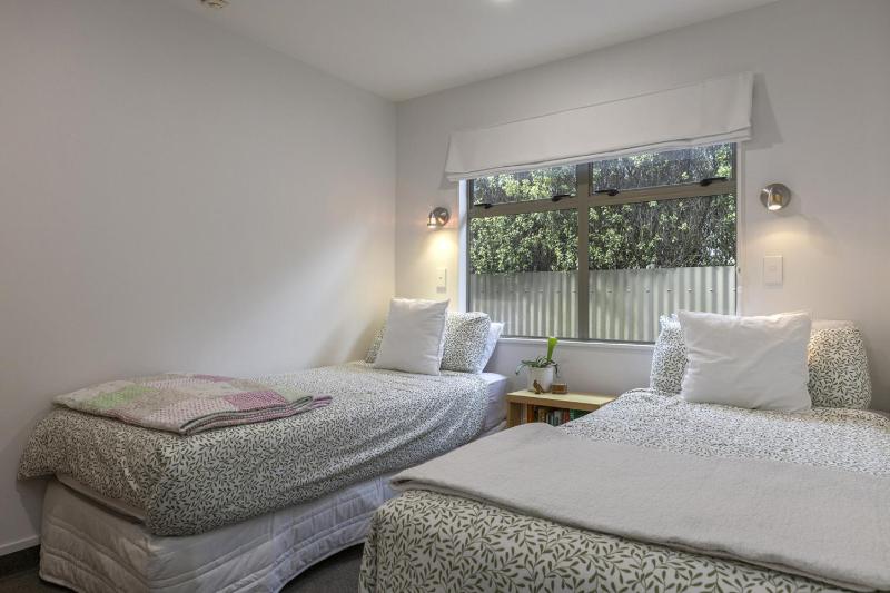 Tui Apartment - modern apartment near the lake - image 15