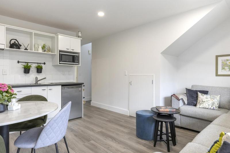 Tui Apartment - modern apartment near the lake - image 10