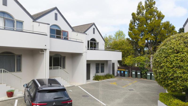 Tui Apartment - modern apartment near the lake - image 8