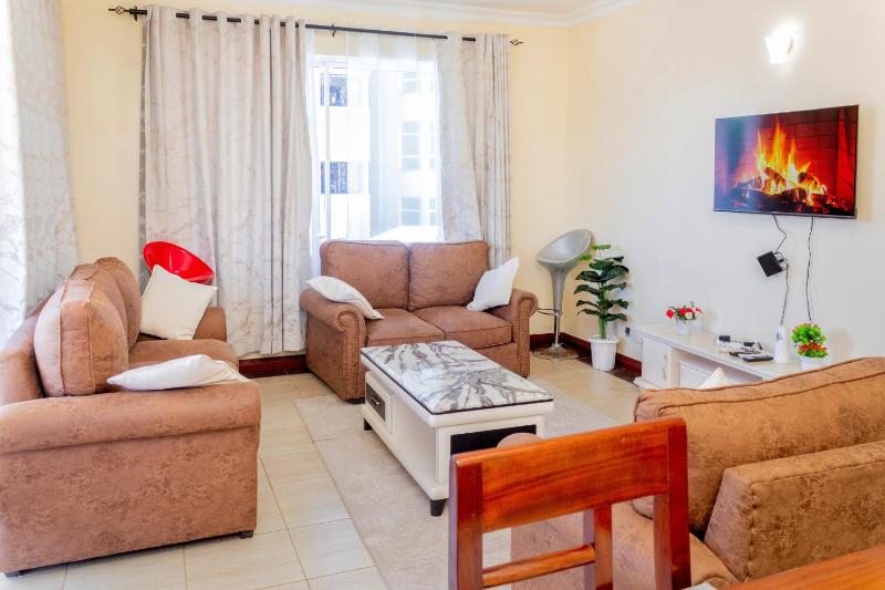 Royale Two-Bedroom Deluxe Oceanview Apartment - image 1