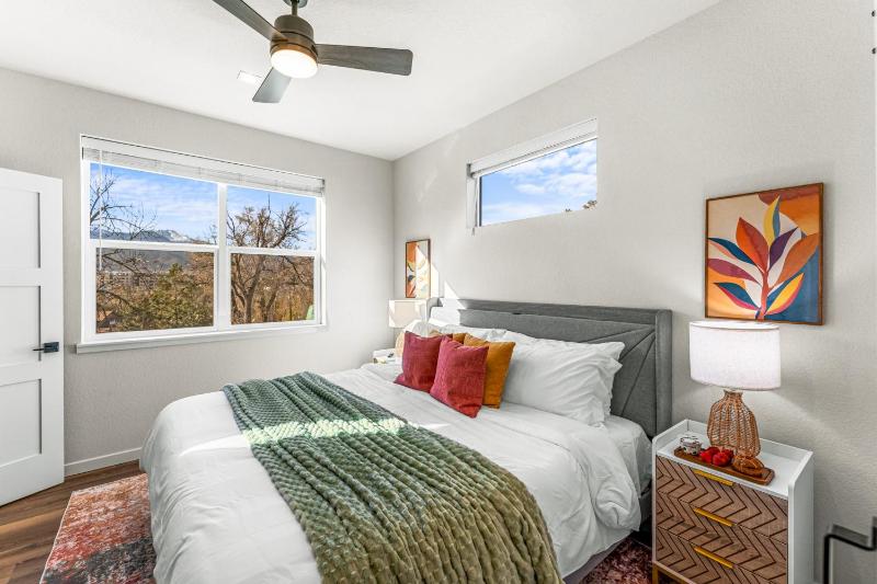 515 S El Paso Unit101 - image 9