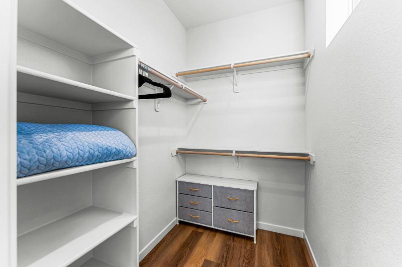 515 S El Paso Unit101 - image 36