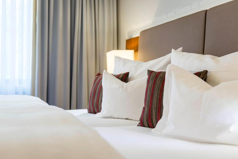 Superior Double Room image 4