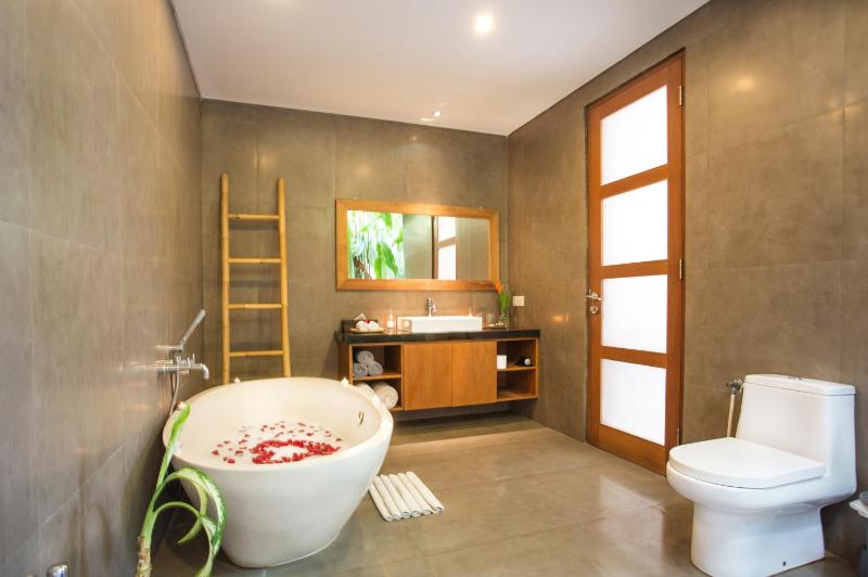 Bunga Neil Villa - image 7