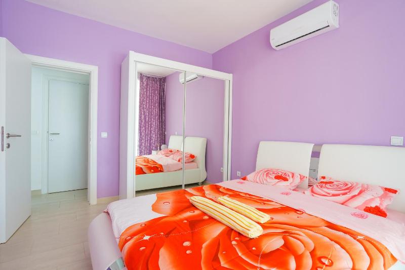 Apartment with Terrace image 3