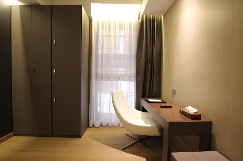 Superior Double or Twin Room image 3