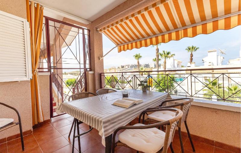 Lovely Apartment In Santa Pola With Swimming Pool - image 2
