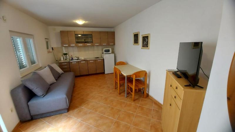 Apartment Obrovski - image 3