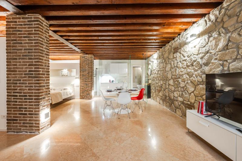 Retreat Centro Antico elegante in Palazzo storico - image 4