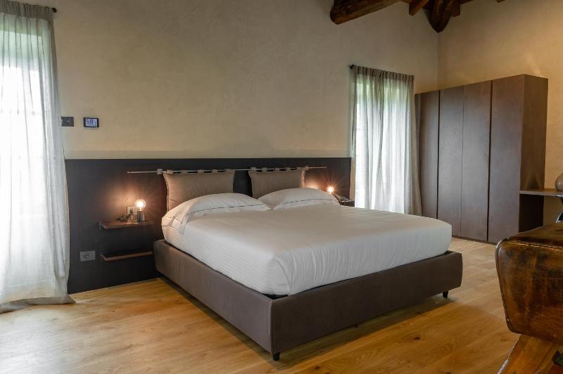 Relais San Vigilio al Castello - image 28