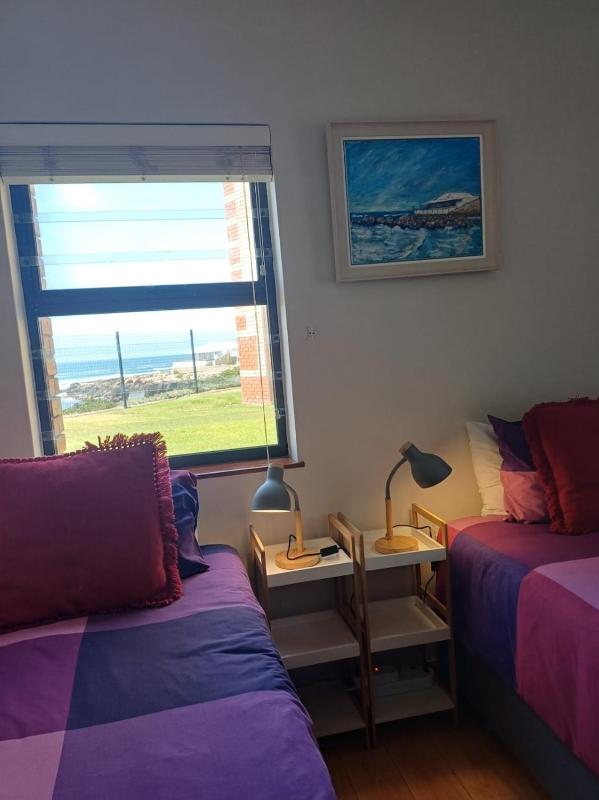 Point Village Accommodation - Annie-Ben 2 - image 16