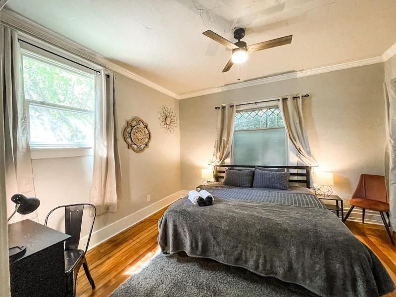 417 E Bijou - image 12