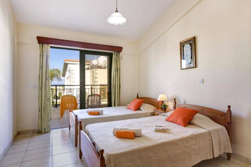 Villa Hermes by Villa Plus - image 5