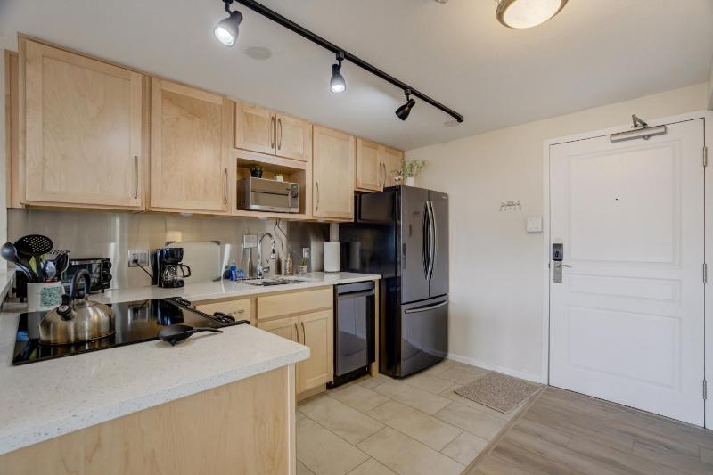 417 E Kiowa #203 - image 19