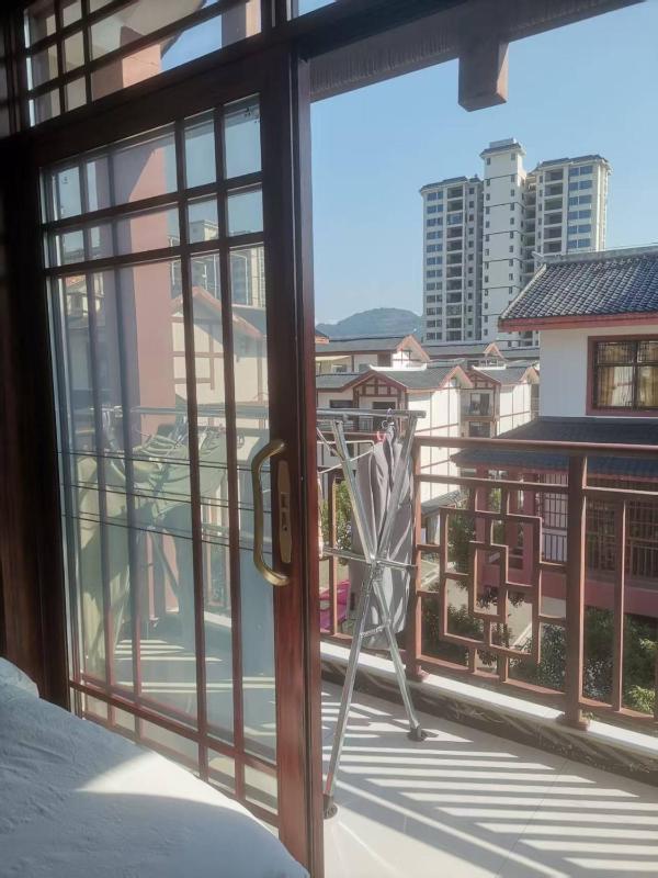 Zhangjiajie West Station Inn - image 14