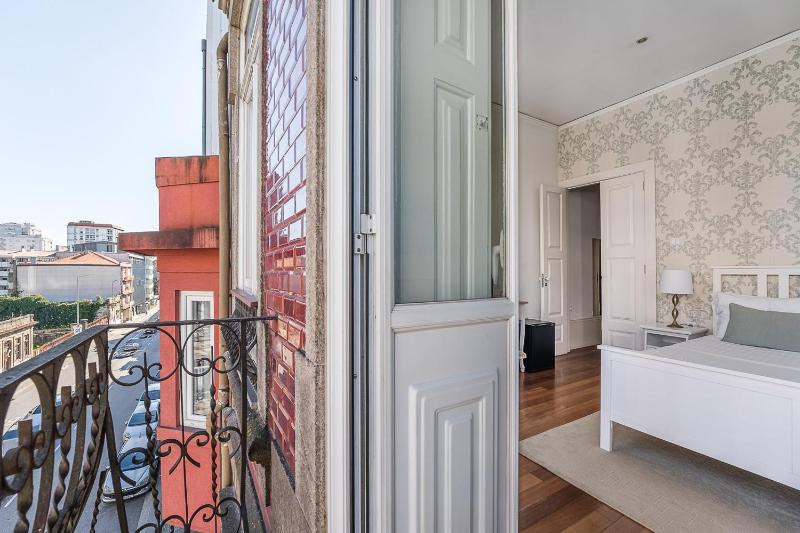 GuestReady - Charming House Marquês - image 10