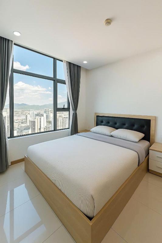 Sunrise Sea View Apartment - image 12