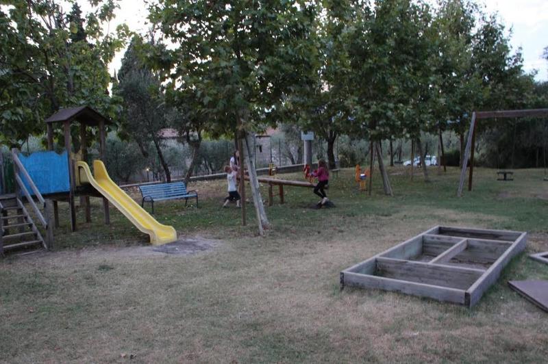 Feriendorf Cisano San Vito Dreizimmer-Bungalow Zaffiro für 4 Personen - image 12