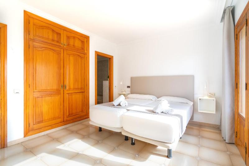 Villa Tossals - image 4