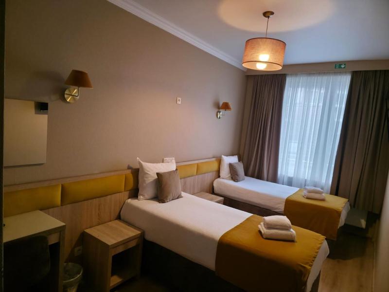 Hotel de France - image 7
