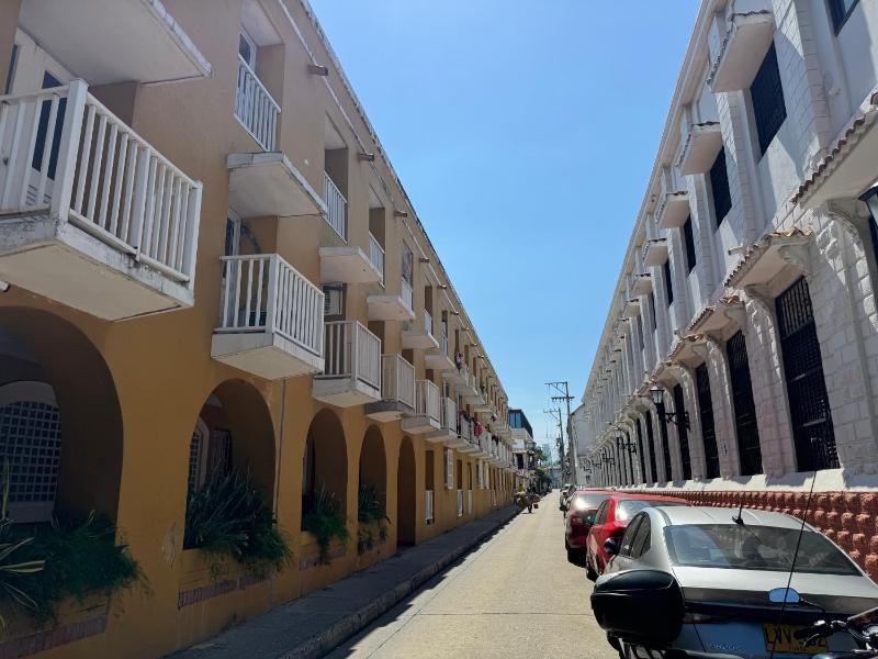 Hermoso apto estudio en la ciudad amurallada! - image 11