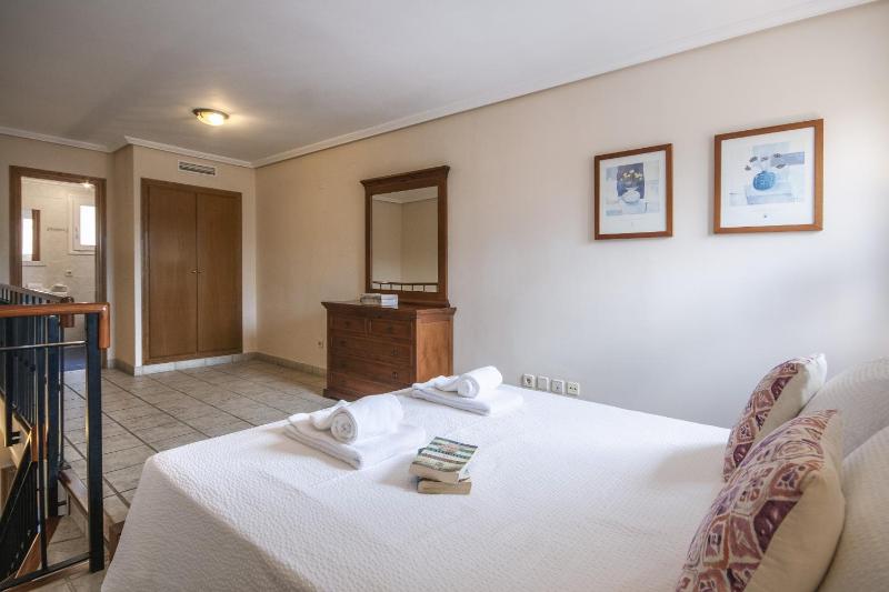Altamar Townhouse - image 21