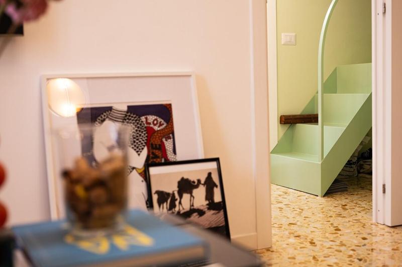 Maison Noir Napoli - image 4