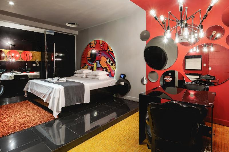 Motel Acaso (Adults Only) - image 16