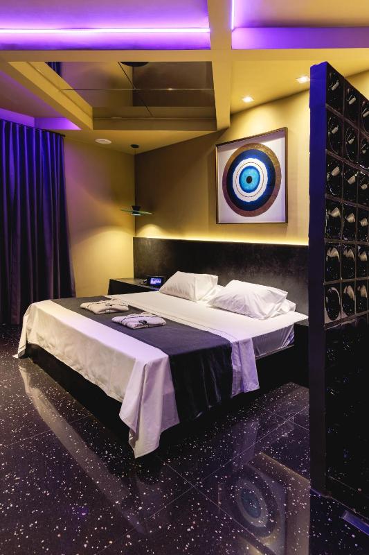 Motel Acaso (Adults Only) - image 14