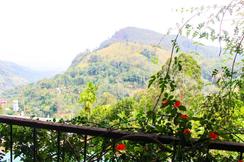 Secret View Homestay Ella - image 43