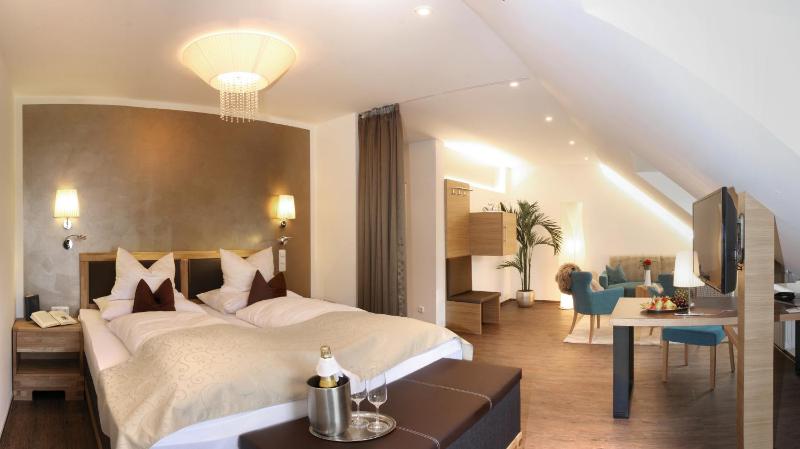 Junior Suite image 3