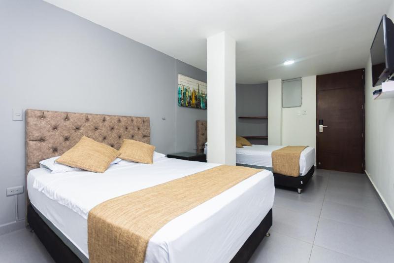 Hotel Med Suites 94 - image 43