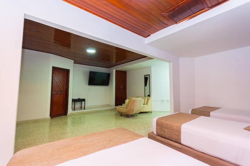 Hotel Med Suites 94 - image 34