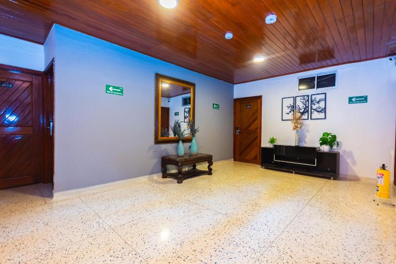 Hotel Med Suites 94 - image 5