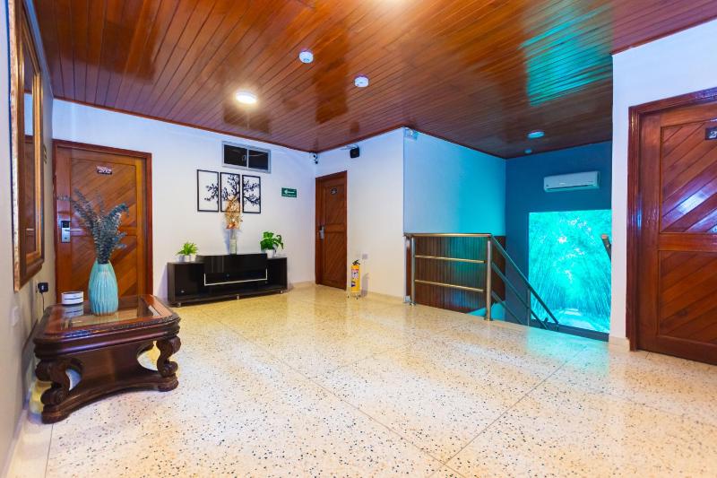 Hotel Med Suites 94 - image 39