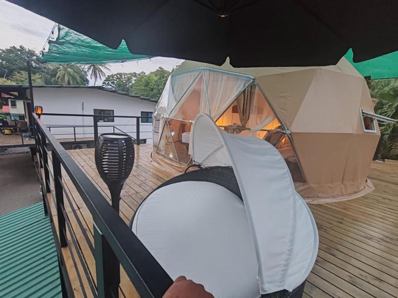 Front beach luxurious Dome - image 9