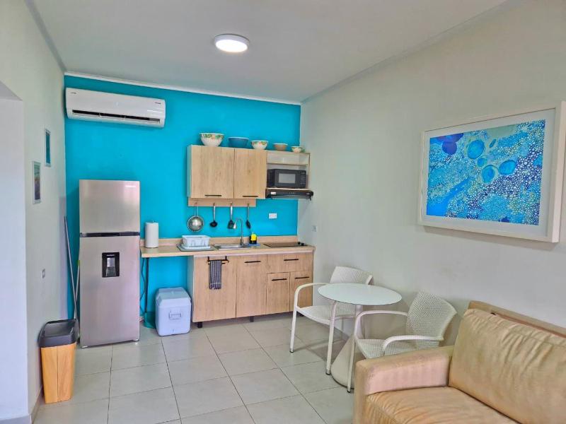 Ocean Breeze - image 29