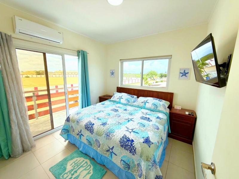 Ocean Breeze - image 28