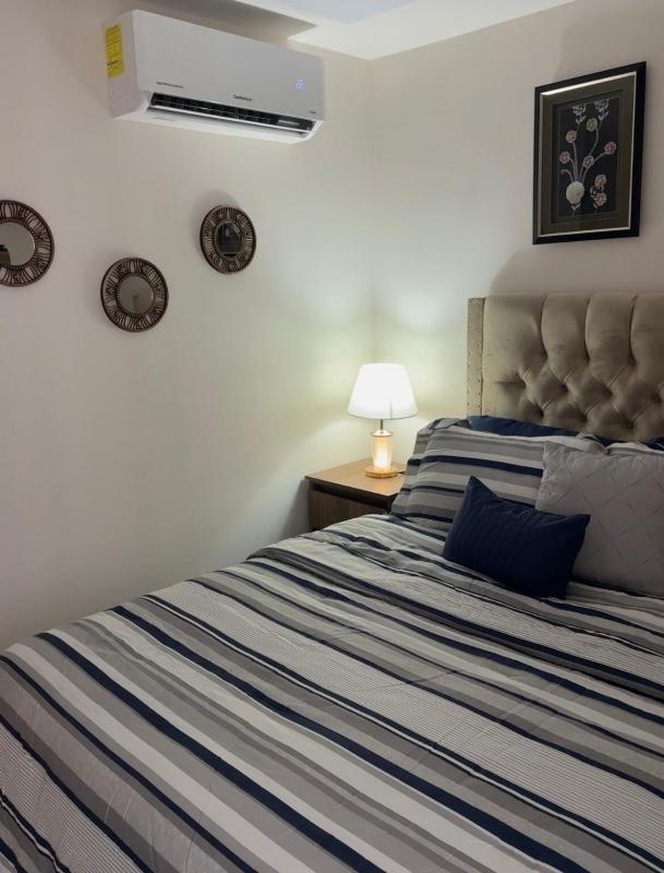Cozy & Modern Apartment in Lirios de Miraflores - image 1