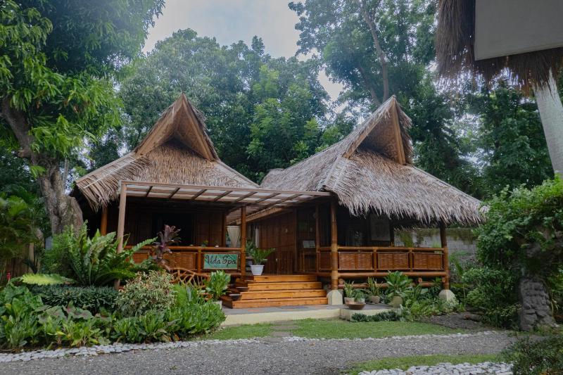 Pura Vida Beach & Dive Resort - image 6